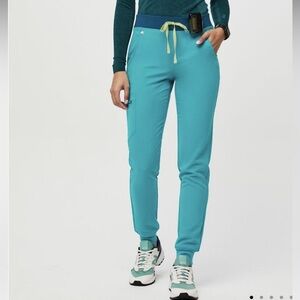 FIGS brand High-Waisted Zamora Jogger scrub S